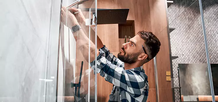 Replace Shower Doors with Frameless Lincolnia